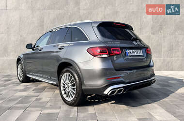 Внедорожник / Кроссовер Mercedes-Benz GLC-Class 2017 в 