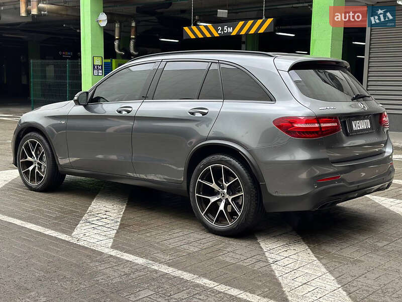 Внедорожник / Кроссовер Mercedes-Benz GLC-Class 2017 в Киеве