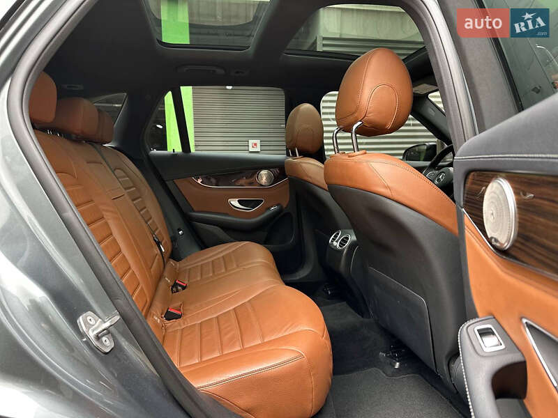 Внедорожник / Кроссовер Mercedes-Benz GLC-Class 2017 в Киеве