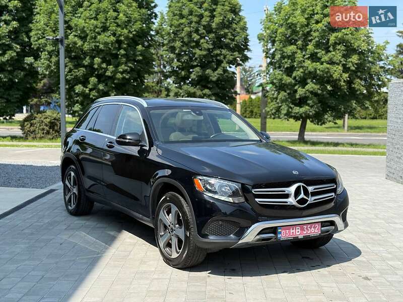 Mercedes-Benz GLC-Class 2019