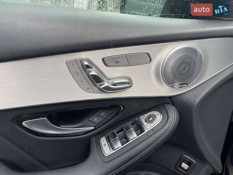 Внедорожник / Кроссовер Mercedes-Benz GLC-Class 2019 в Киеве