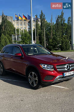 Внедорожник / Кроссовер Mercedes-Benz GLC-Class 2017 в 