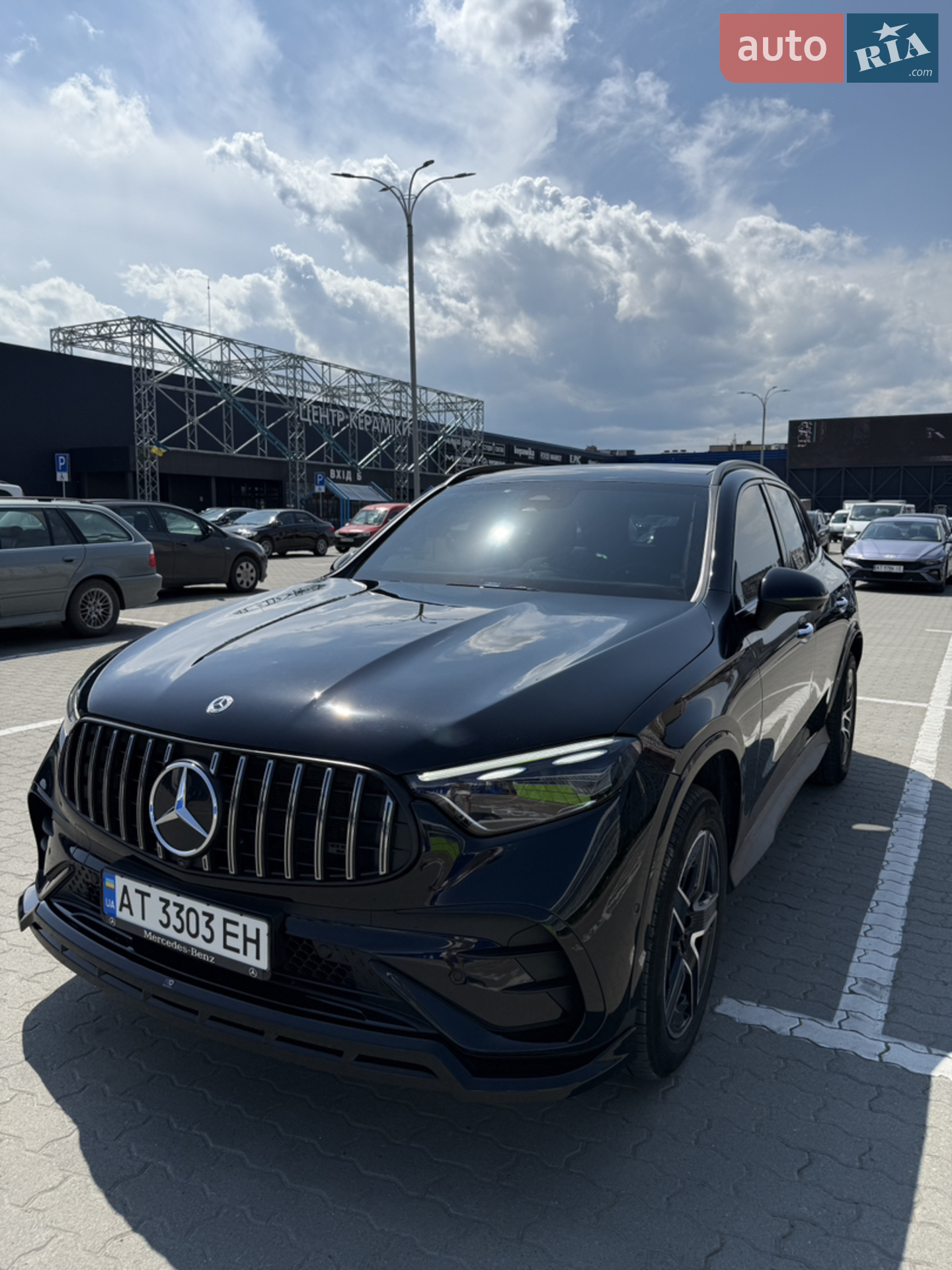2023 Mercedes-Benz GLC - мініатюра 3