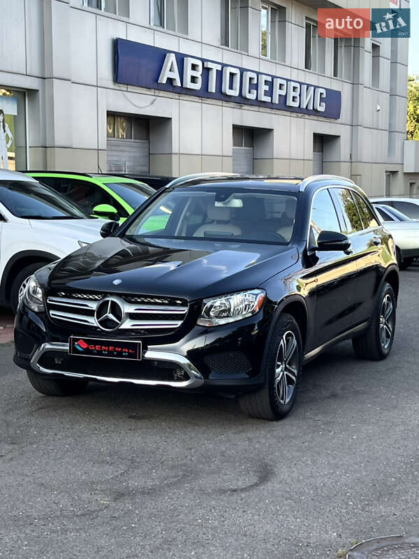 Mercedes-Benz GLC-Class 2016