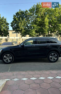 Внедорожник / Кроссовер Mercedes-Benz GLC-Class 2016 в 