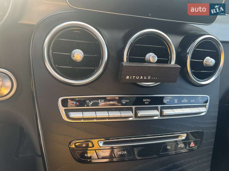 Внедорожник / Кроссовер Mercedes-Benz GLC-Class 2019 в Львове