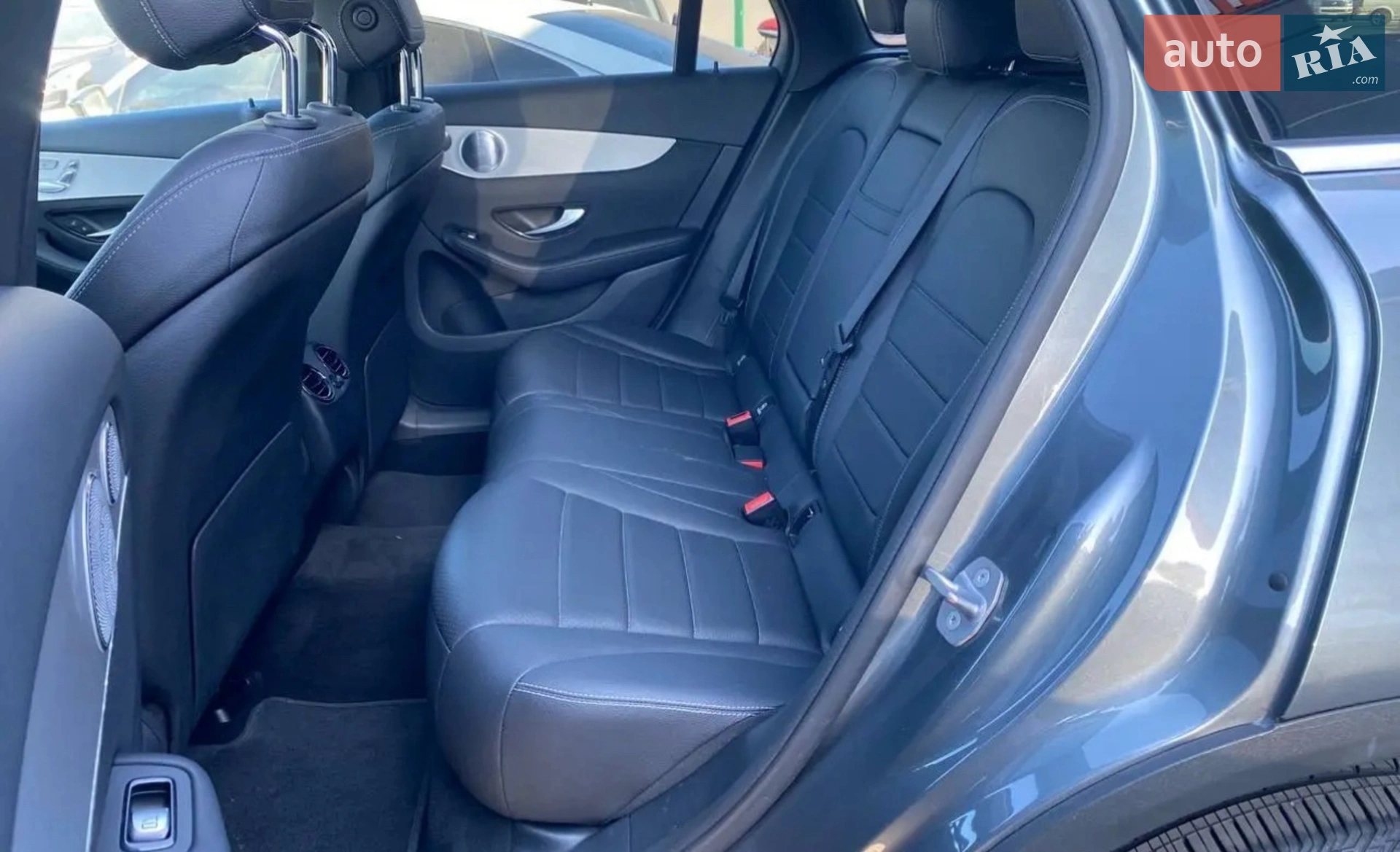 2019 Mercedes-Benz GLC - мініатюра 33