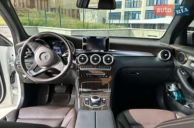 Внедорожник / Кроссовер Mercedes-Benz GLC-Class 2017 в 