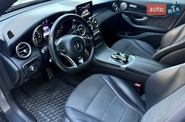 Позашляховик / Кросовер Mercedes-Benz GLC-Class 2016 в 
