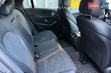 Позашляховик / Кросовер Mercedes-Benz GLC-Class 2016 в 