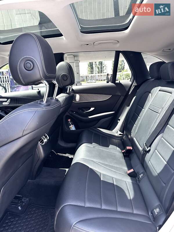 Позашляховик / Кросовер Mercedes-Benz GLC-Class 2016 в Одесі