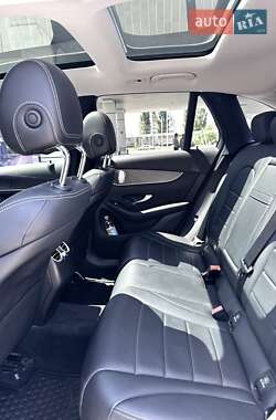 Внедорожник / Кроссовер Mercedes-Benz GLC-Class 2016 в 