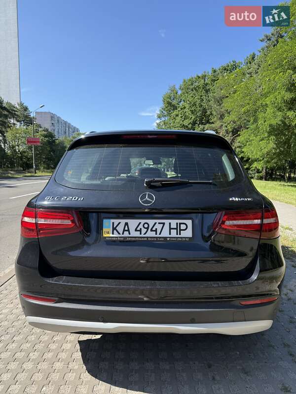 Позашляховик / Кросовер Mercedes-Benz GLC-Class 2017 в Києві