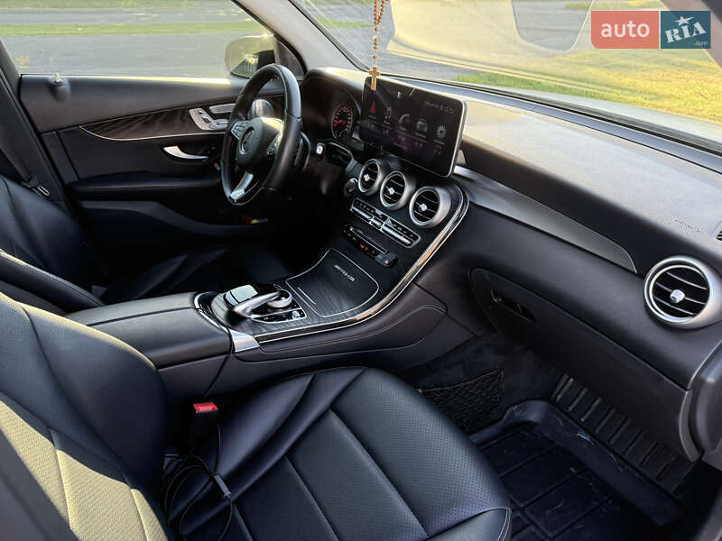 Внедорожник / Кроссовер Mercedes-Benz GLC-Class 2015 в Львове