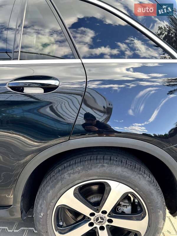 Внедорожник / Кроссовер Mercedes-Benz GLC-Class 2019 в Ровно