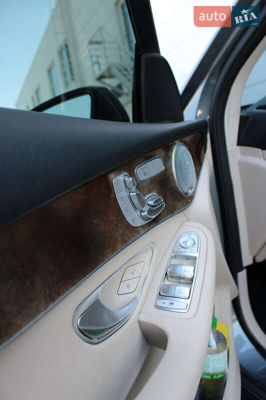 Позашляховик / Кросовер Mercedes-Benz GLC-Class 2016 в Черкасах