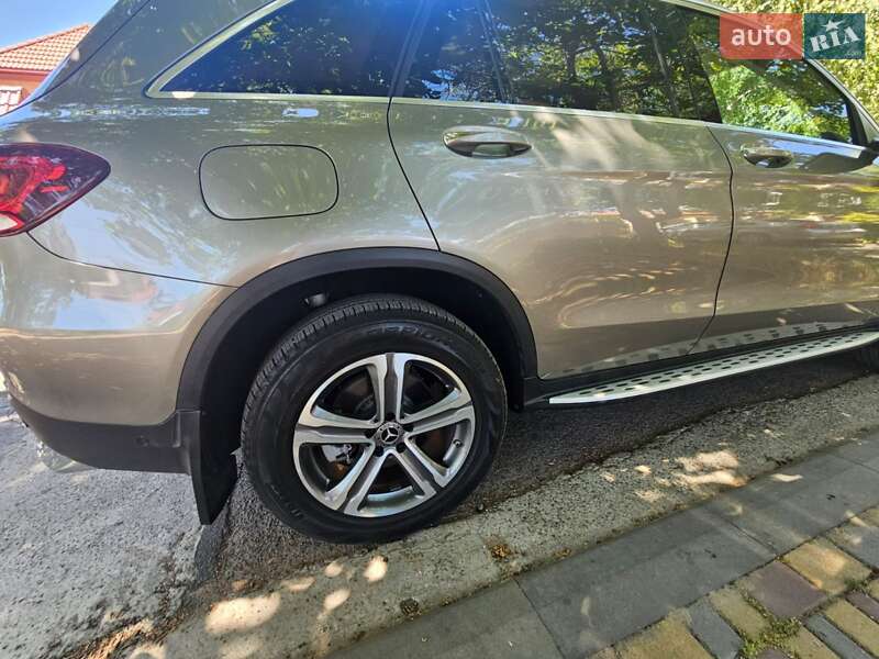 Внедорожник / Кроссовер Mercedes-Benz GLC-Class 2019 в Одессе фото 10 Внедорожник / Кроссовер Mercedes-Benz GLC-Class 2019 в Одессе