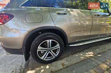 Внедорожник / Кроссовер Mercedes-Benz GLC-Class 2019 в 