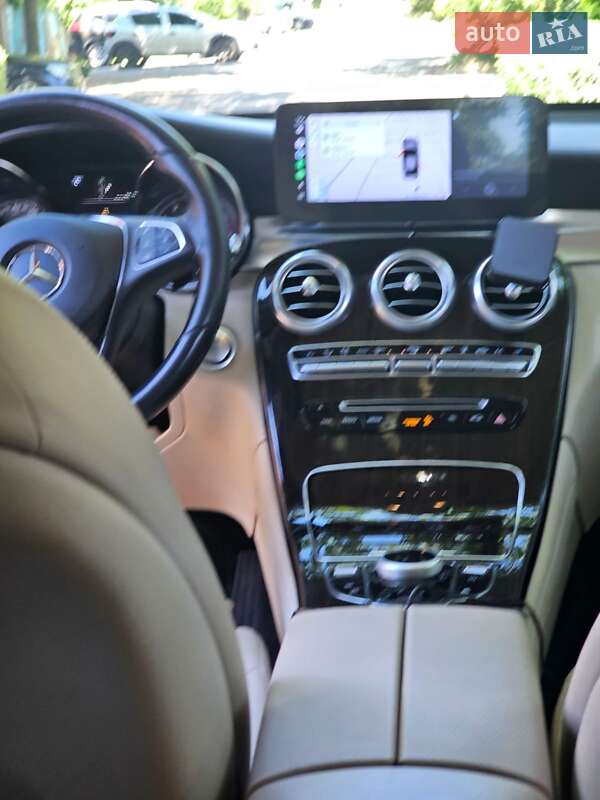 Внедорожник / Кроссовер Mercedes-Benz GLC-Class 2019 в Одессе фото 15 Внедорожник / Кроссовер Mercedes-Benz GLC-Class 2019 в Одессе