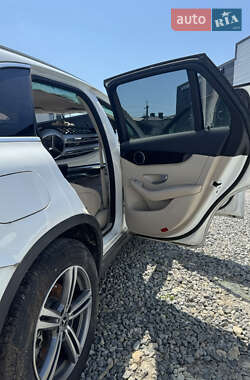 Внедорожник / Кроссовер Mercedes-Benz GLC-Class 2020 в 