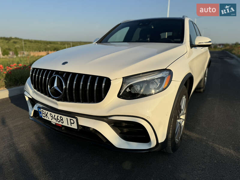 Позашляховик / Кросовер Mercedes-Benz GLC-Class 2019 в Рівному