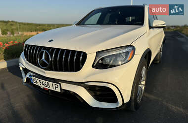 Внедорожник / Кроссовер Mercedes-Benz GLC-Class 2019 в 