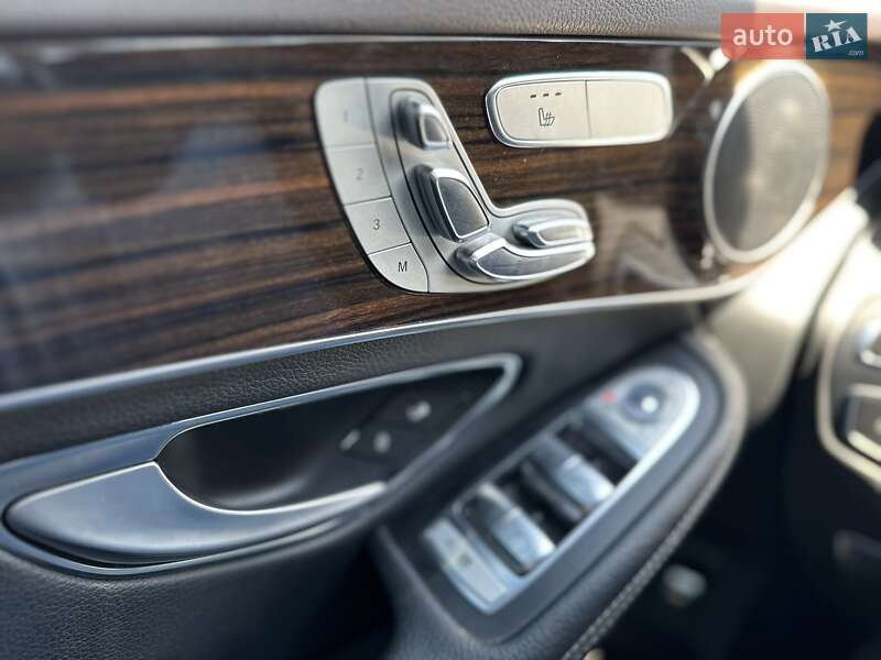 Позашляховик / Кросовер Mercedes-Benz GLC-Class 2016 в Харкові
