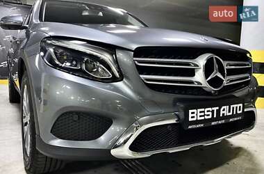 Внедорожник / Кроссовер Mercedes-Benz GLC-Class 2017 в 