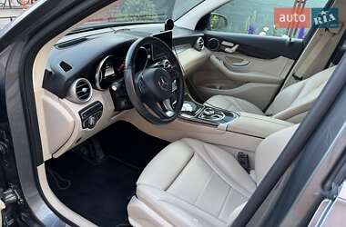 Внедорожник / Кроссовер Mercedes-Benz GLC-Class 2018 в 