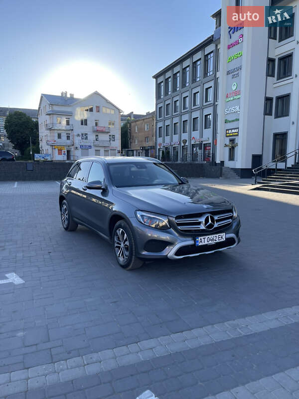 Mercedes-Benz GLC-Class 2016