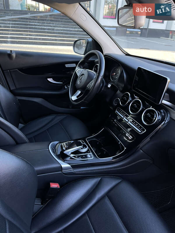 Внедорожник / Кроссовер Mercedes-Benz GLC-Class 2016 в Коломые