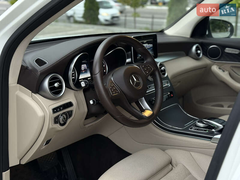 Позашляховик / Кросовер Mercedes-Benz GLC-Class 2015 в Тернополі