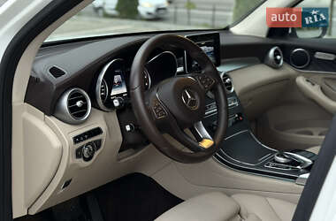 Внедорожник / Кроссовер Mercedes-Benz GLC-Class 2015 в 