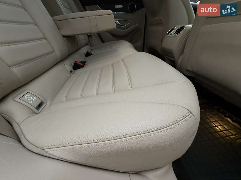 Позашляховик / Кросовер Mercedes-Benz GLC-Class 2015 в Тернополі