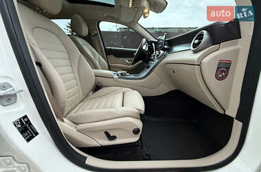Внедорожник / Кроссовер Mercedes-Benz GLC-Class 2015 в 