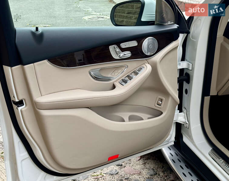 Позашляховик / Кросовер Mercedes-Benz GLC-Class 2018 в Києві