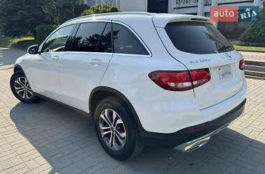 Позашляховик / Кросовер Mercedes-Benz GLC-Class 2017 в 