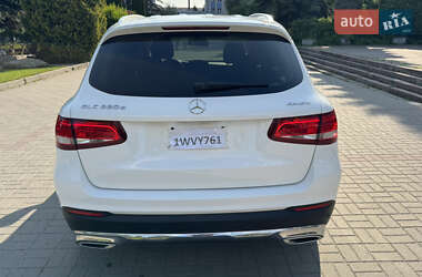 Позашляховик / Кросовер Mercedes-Benz GLC-Class 2017 в 