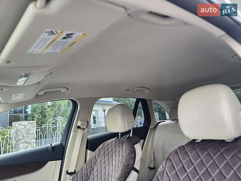 Позашляховик / Кросовер Mercedes-Benz GLC-Class 2021 в Києві