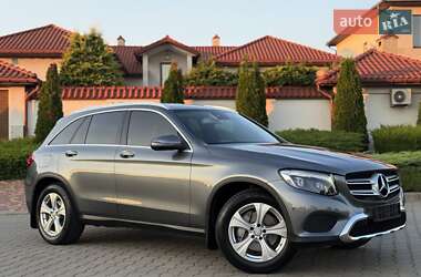Внедорожник / Кроссовер Mercedes-Benz GLC-Class 2015 в 