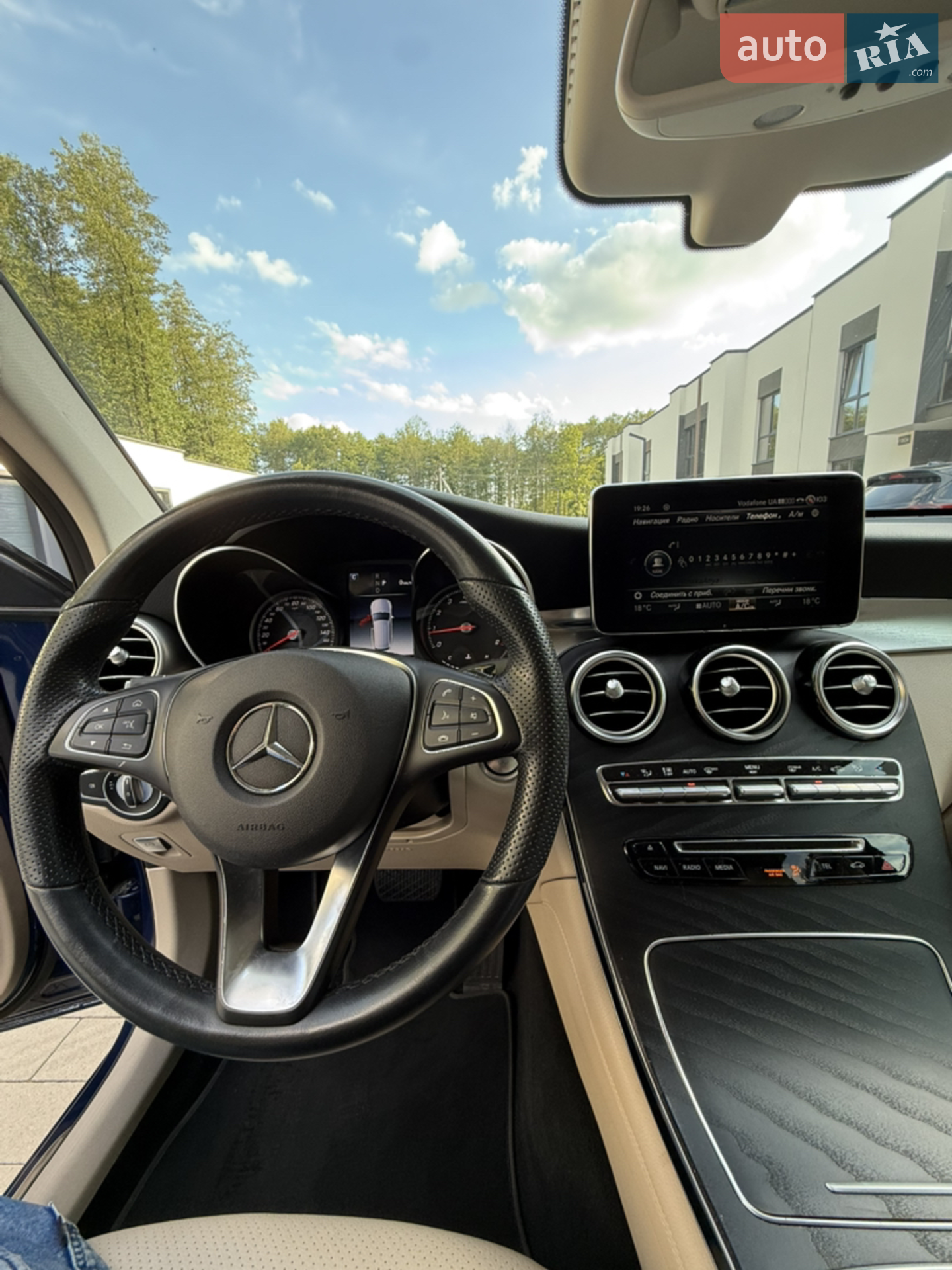2019 Mercedes-Benz GLC - мініатюра 18