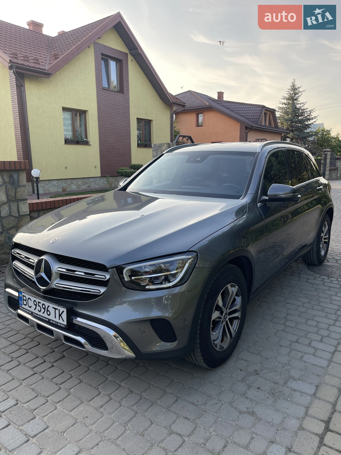2021 Mercedes-Benz GLC - мініатюра 10
