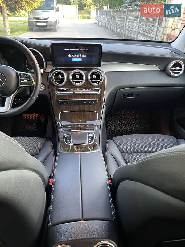 Внедорожник / Кроссовер Mercedes-Benz GLC-Class 2021 в Львове