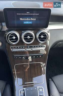 Внедорожник / Кроссовер Mercedes-Benz GLC-Class 2021 в 