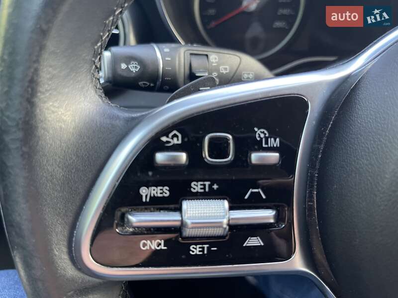 Внедорожник / Кроссовер Mercedes-Benz GLC-Class 2021 в Львове