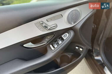 Позашляховик / Кросовер Mercedes-Benz GLC-Class 2019 в  фото 100 Позашляховик / Кросовер Mercedes-Benz GLC-Class 2019 в