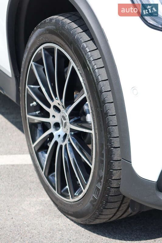 Внедорожник / Кроссовер Mercedes-Benz GLC-Class 2019 в Киеве