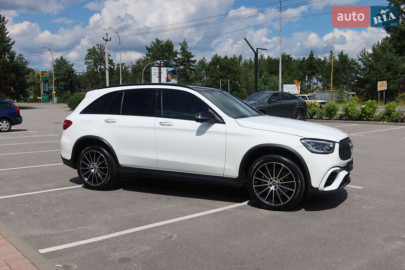 Внедорожник / Кроссовер Mercedes-Benz GLC-Class 2019 в Киеве