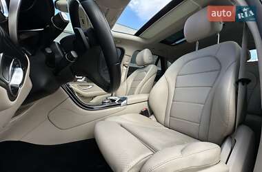 Внедорожник / Кроссовер Mercedes-Benz GLC-Class 2017 в 