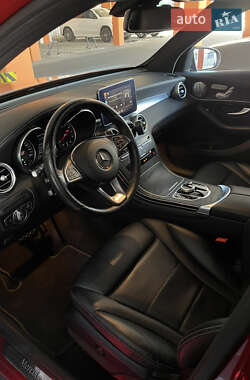 Внедорожник / Кроссовер Mercedes-Benz GLC-Class 2017 в 